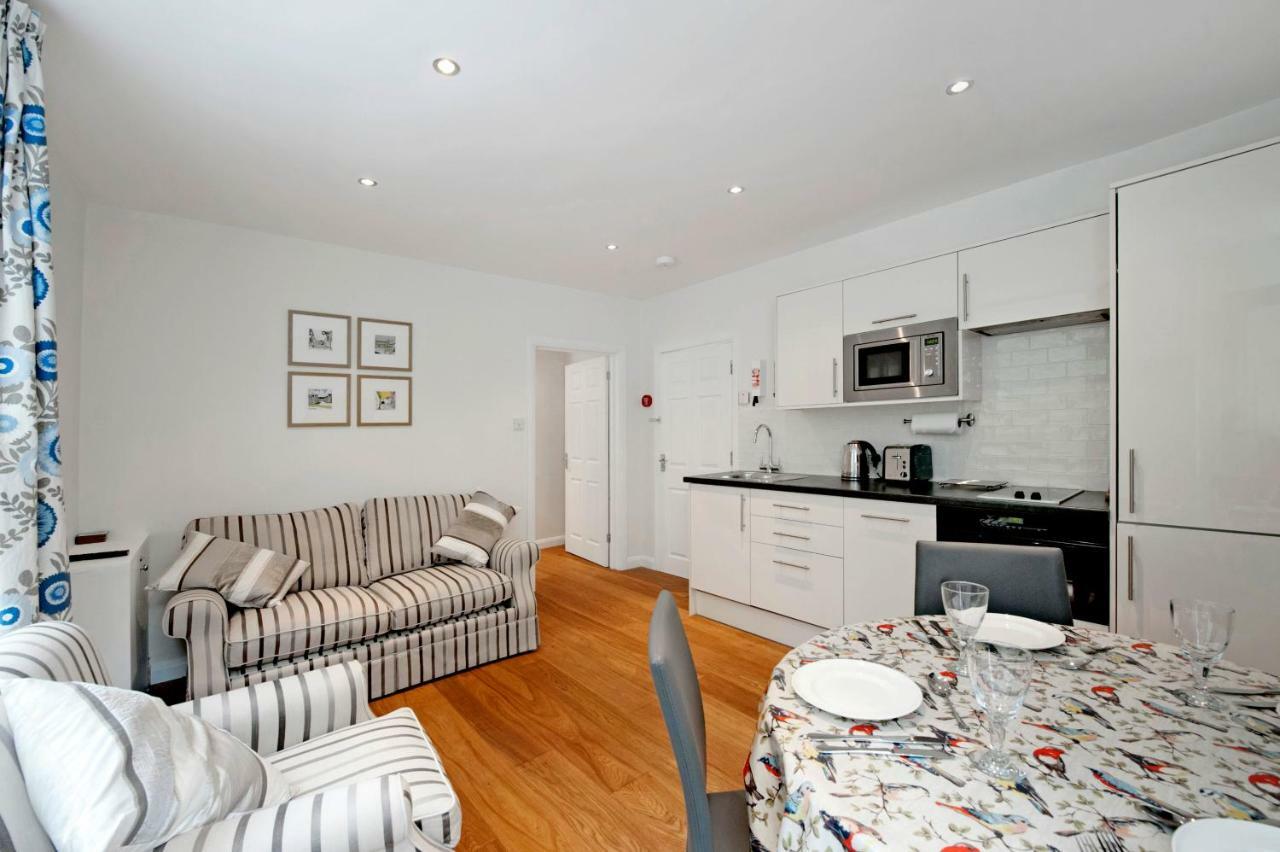 The Apartment, 24 West End Terrace, Winchester Kültér fotó
