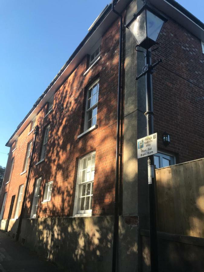 The Apartment, 24 West End Terrace, Winchester Kültér fotó